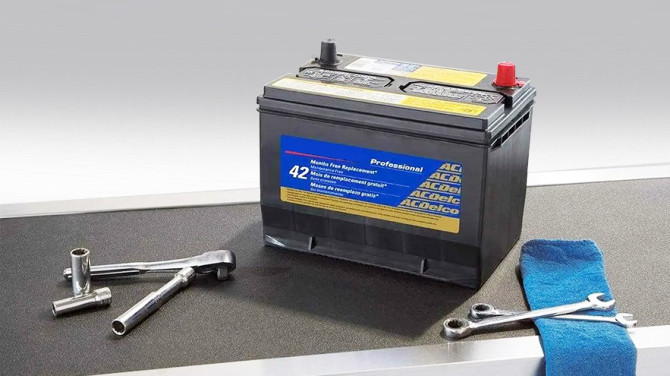 Jak wymienić akumulator w samochodzie